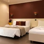 Il Piccolo 4* Piacenza