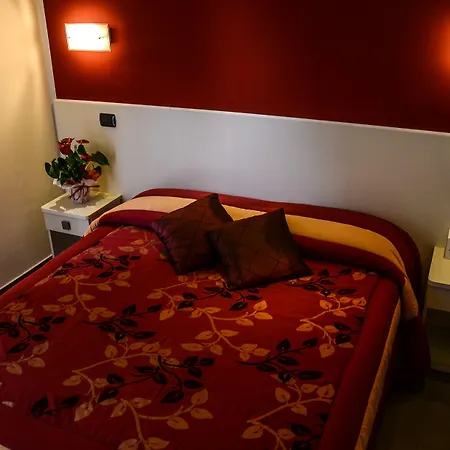 Il Piccolo 4* Piacenza